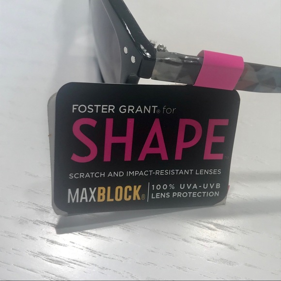 NWT Foster Grant sunglasses with MAXBLOCK - Picture 3 of 5